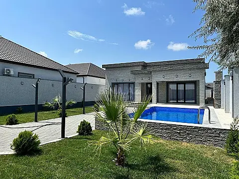 Kirayə verilir 4 otaqlı həyət evi 240 m² — Bakı, Mərdəkan 4 otaq 240.00 m²