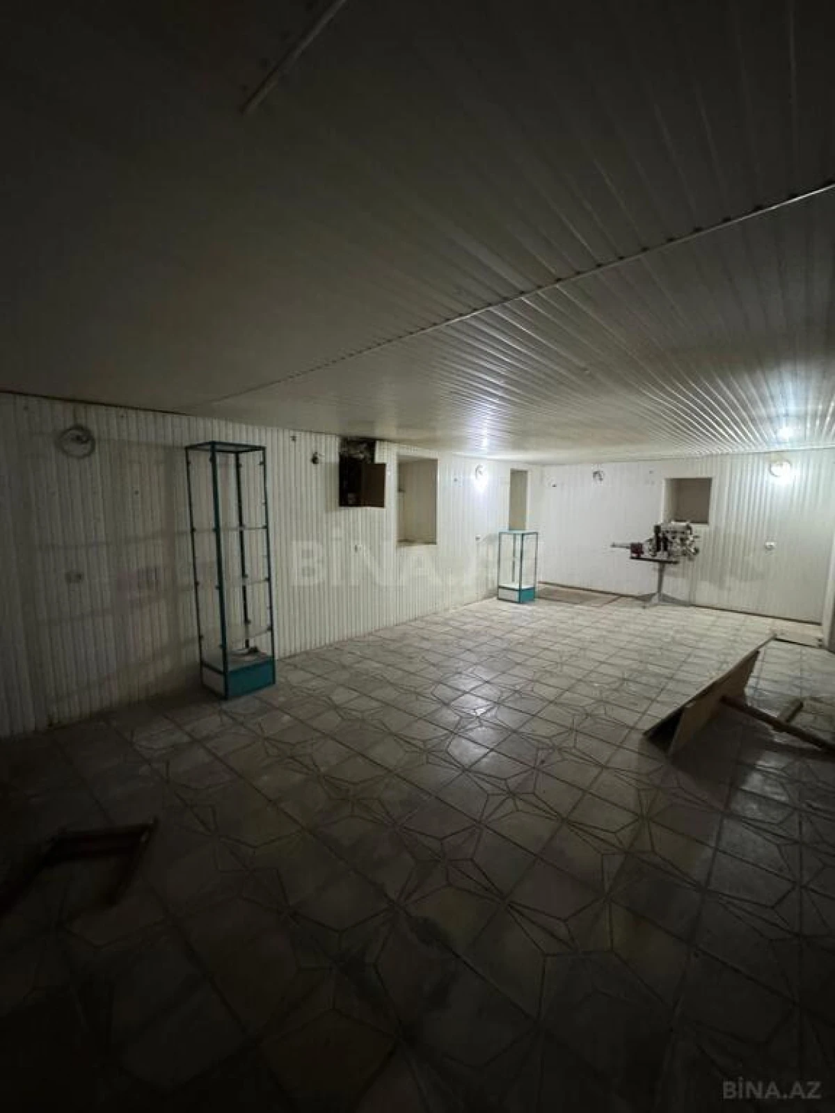 Satılır obyekt 120 m²