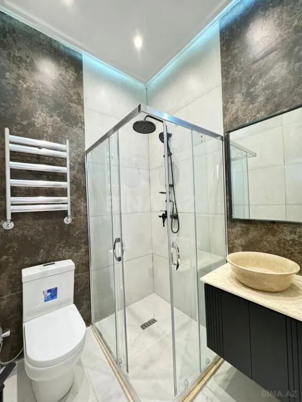 Satılır 4 otaqlı həyət evi 140 m²