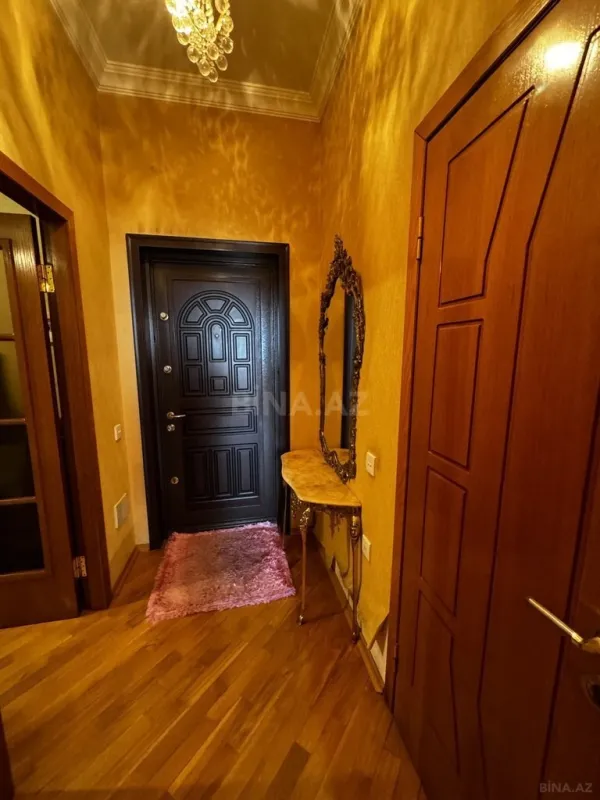 Kirayə verilir 2 otaqlı mənzil 70 m²