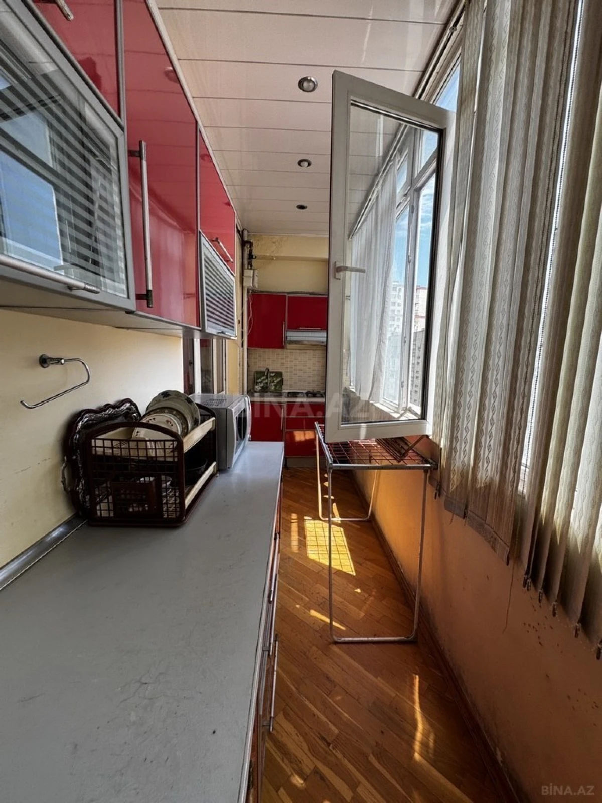 Kirayə verilir 2 otaqlı mənzil 70 m²