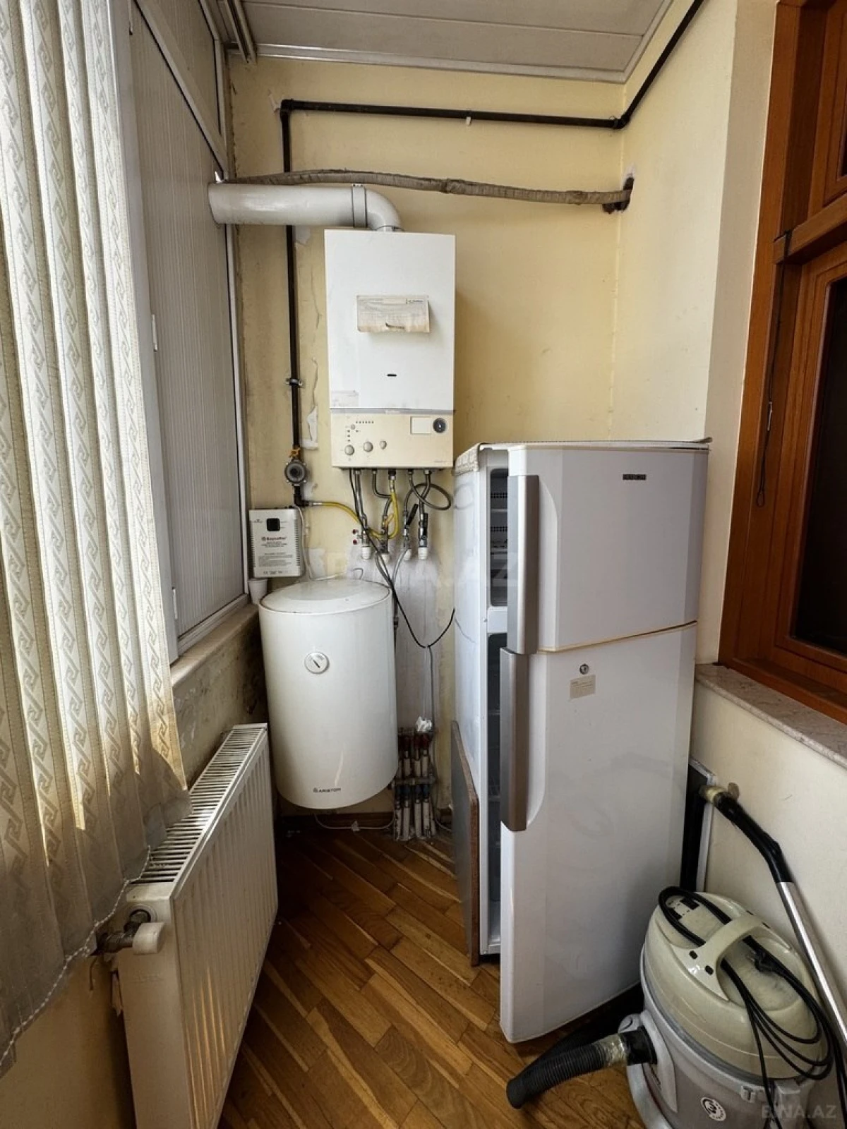 Kirayə verilir 2 otaqlı mənzil 70 m²