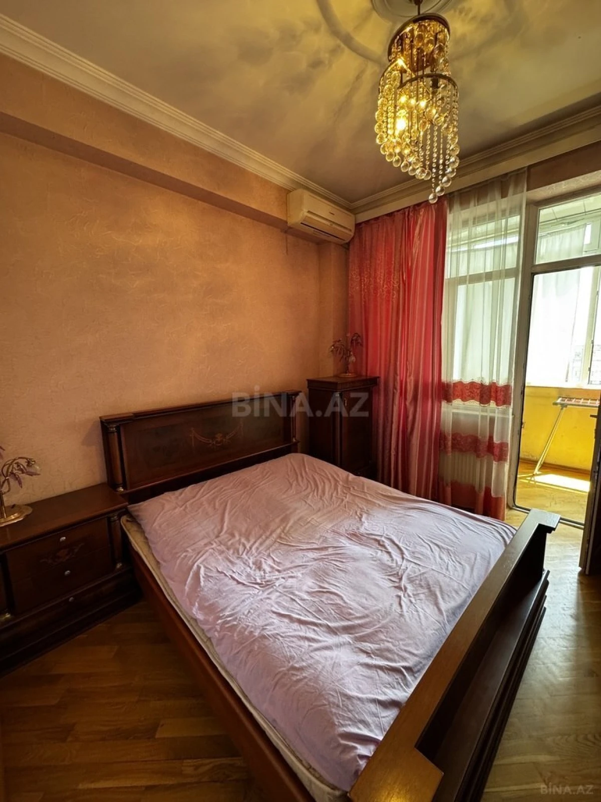 Kirayə verilir 2 otaqlı mənzil 70 m²