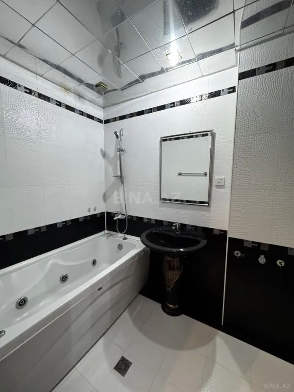 Kirayə verilir 2 otaqlı mənzil 70 m²