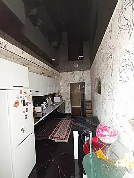 Satılır 4 otaqlı mənzil 160 m²