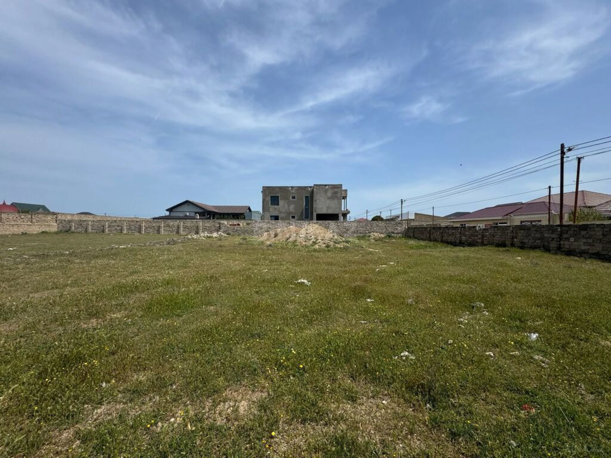 Satılır torpaq sahəsi 27 m²