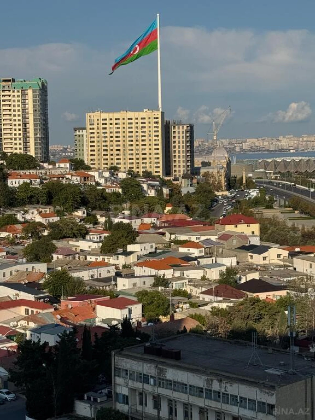 Satılır 2 otaqlı mənzil 65 m²