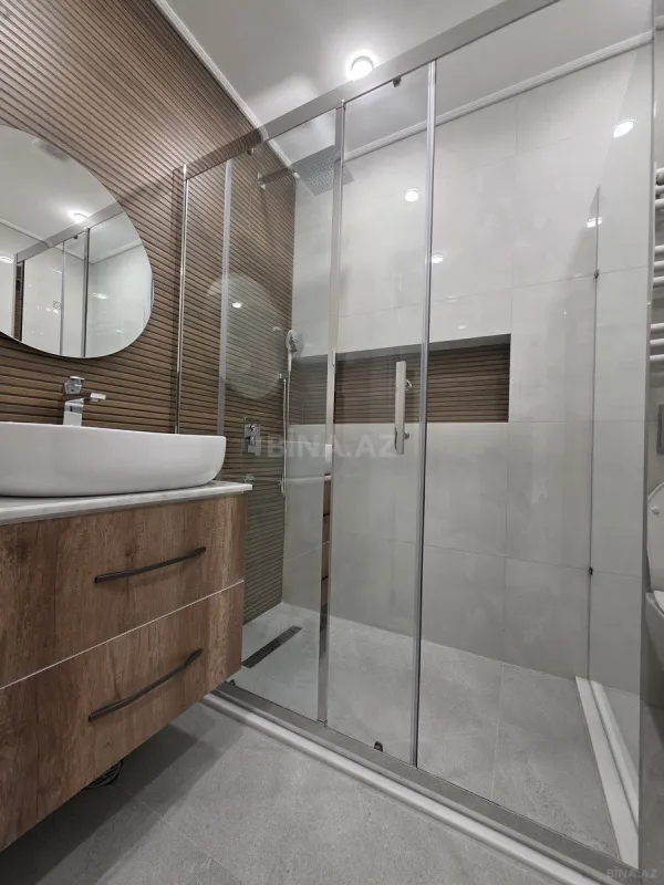 Satılır 2 otaqlı mənzil 65 m²