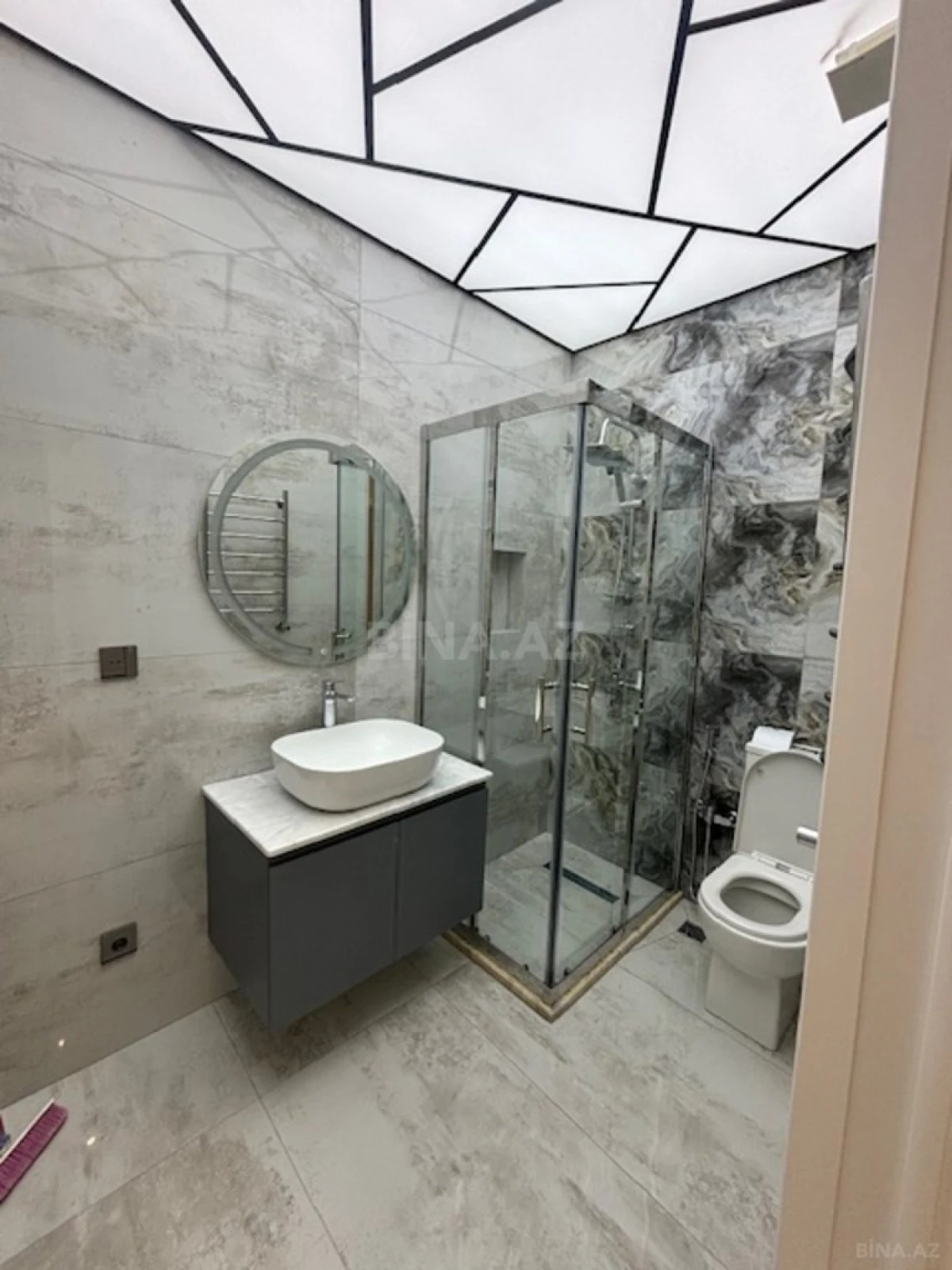 Satılır 2 otaqlı mənzil 51 m²