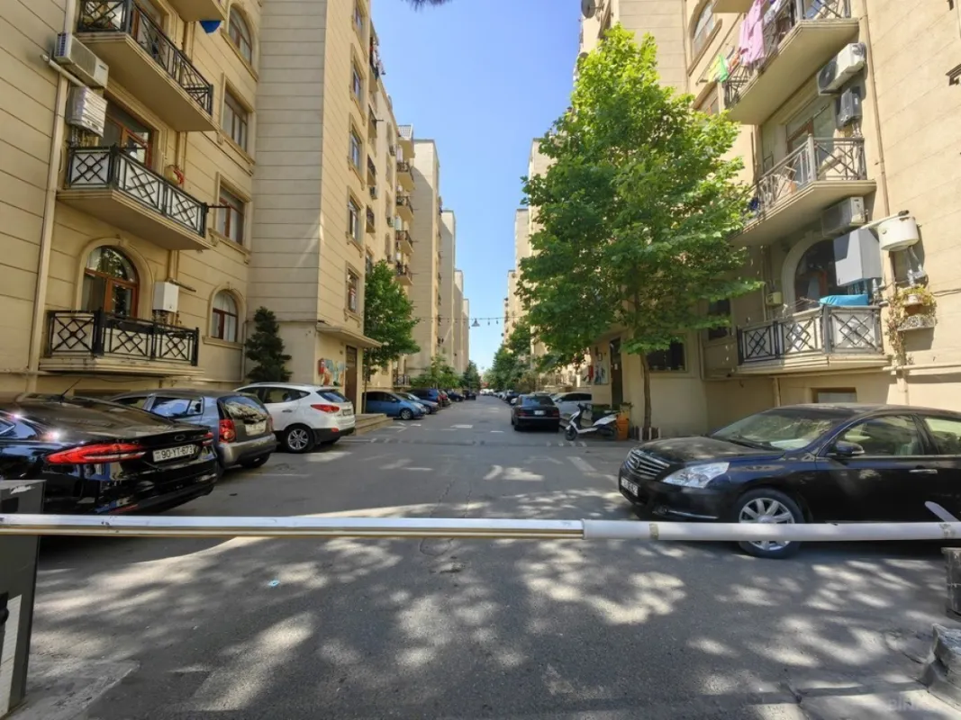 Satılır 2 otaqlı mənzil 50 m²