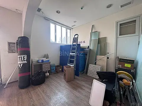 Kirayə verilir obyekt 250 m²