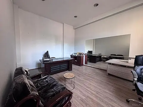 Kirayə verilir obyekt 250 m²