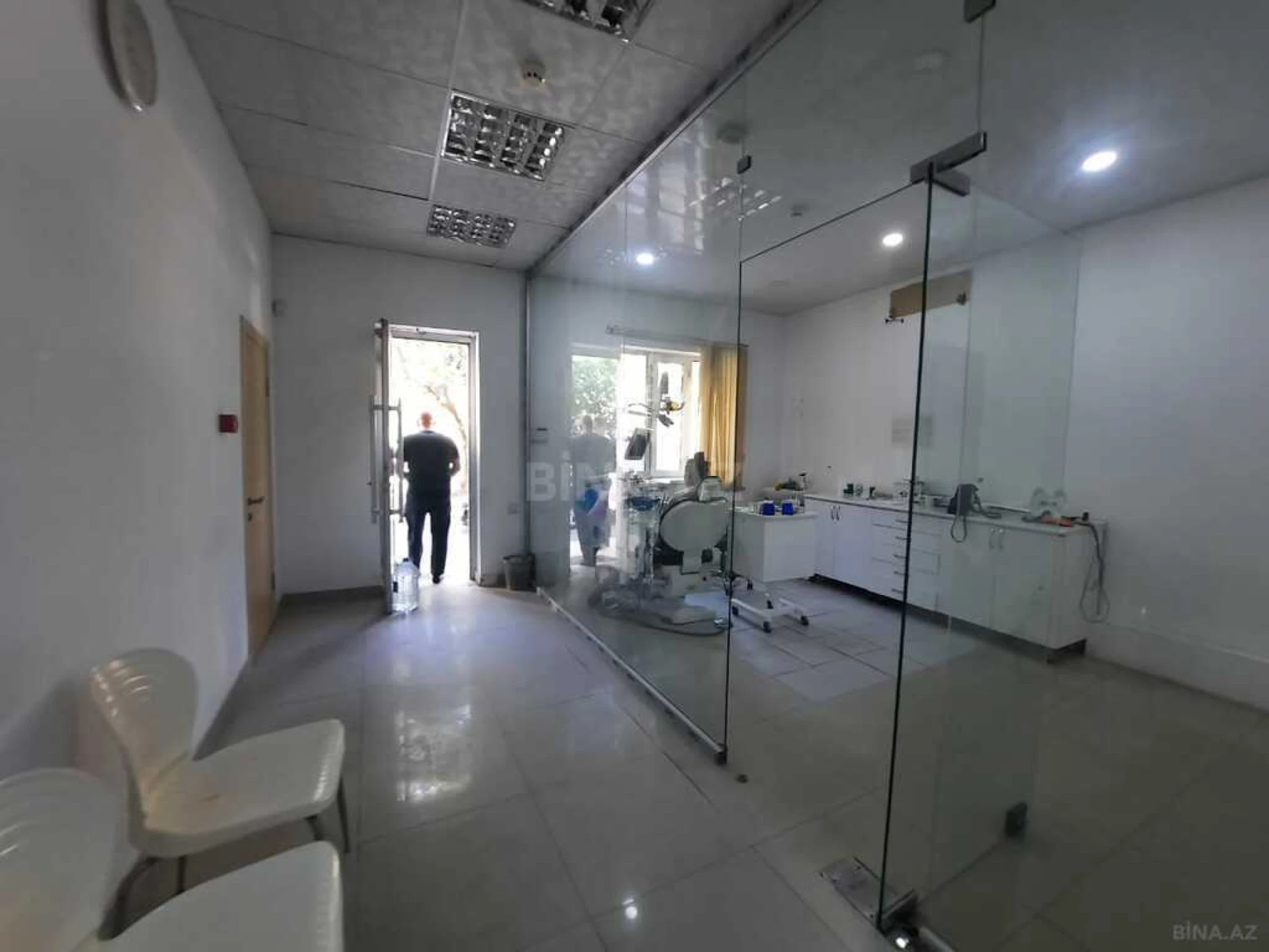 Satılır obyekt 65 m²