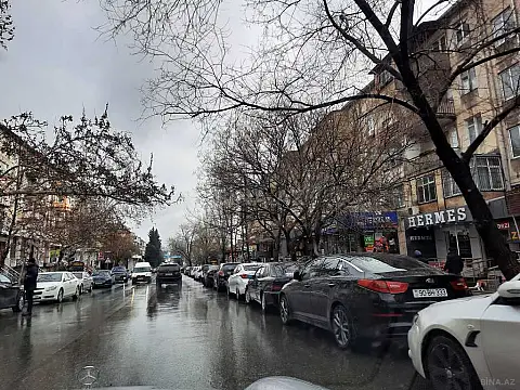 Satılır obyekt 65 m²