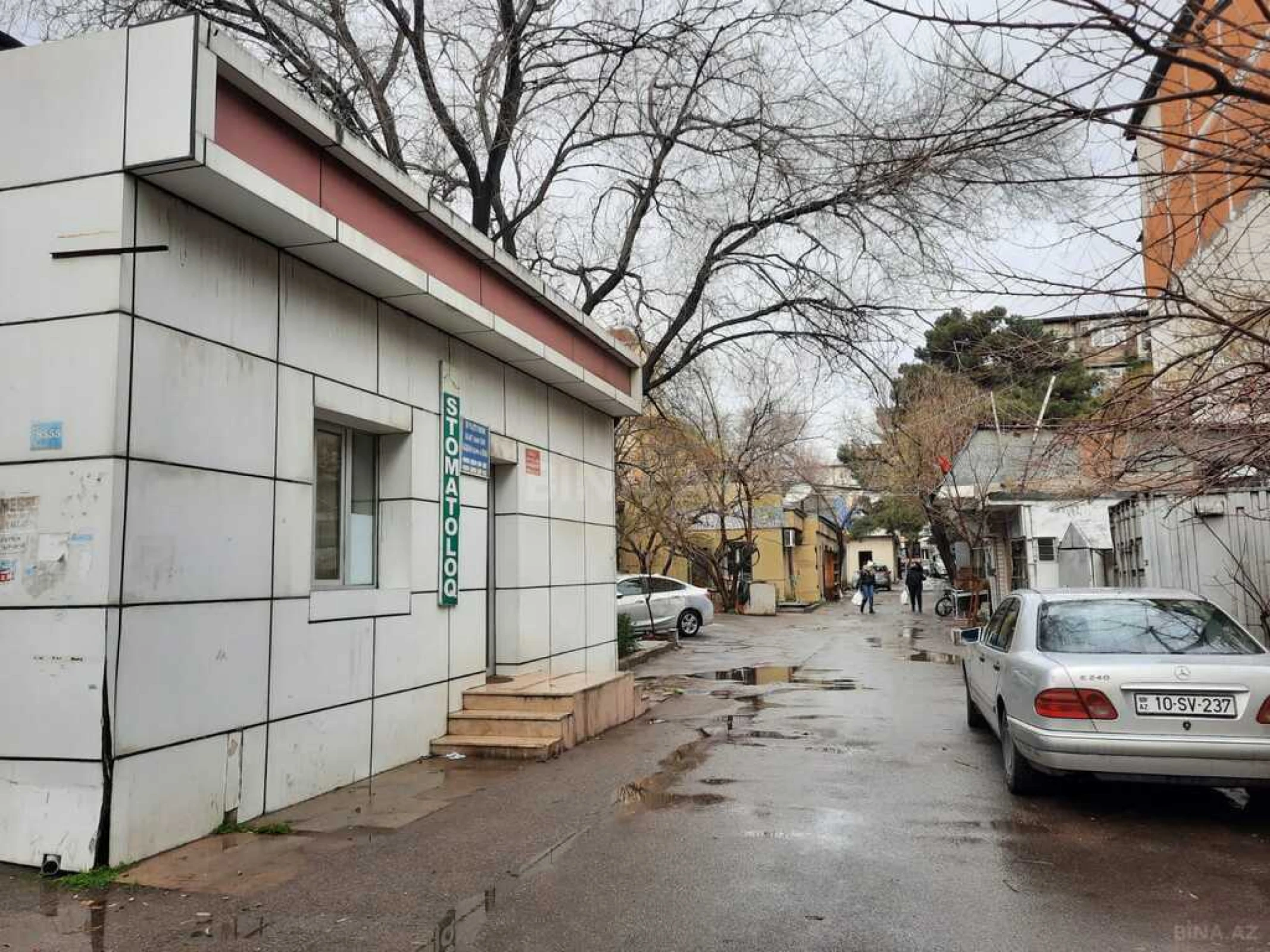 Satılır obyekt 65 m²