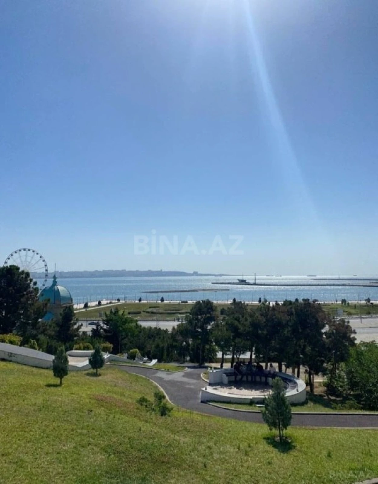 Satılır 3 otaqlı mənzil 115 m²