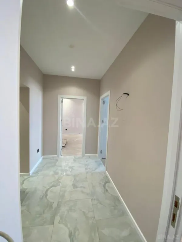 Satılır 3 otaqlı mənzil 115 m²