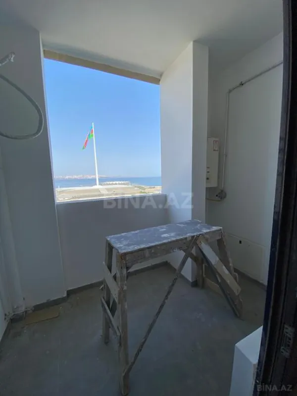Satılır 3 otaqlı mənzil 115 m²