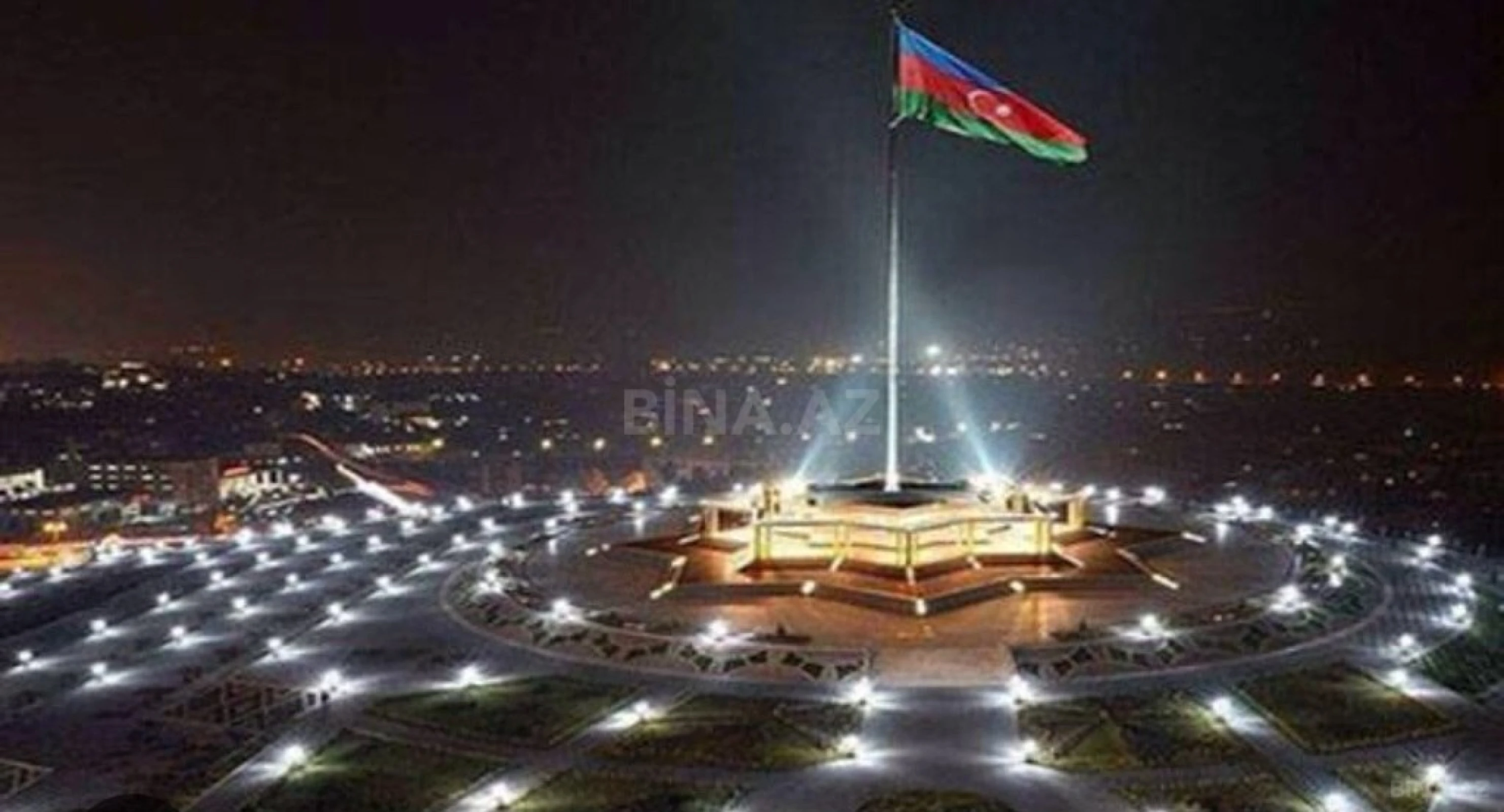 Satılır 3 otaqlı mənzil 115 m²