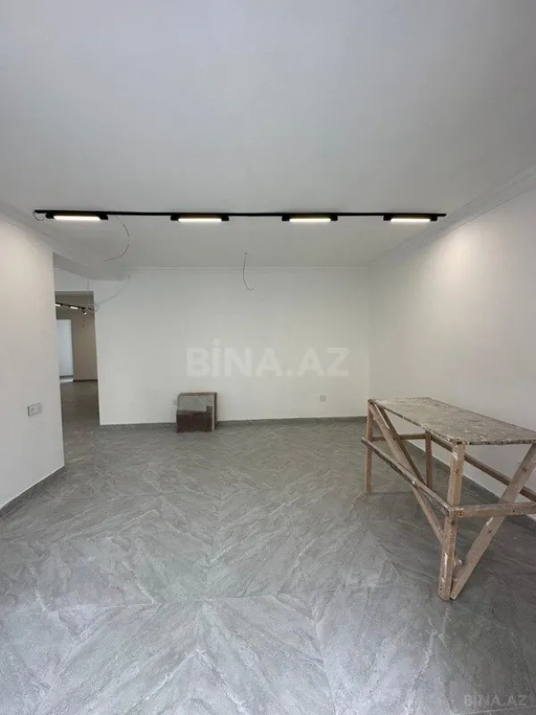 Satılır obyekt 113 m²