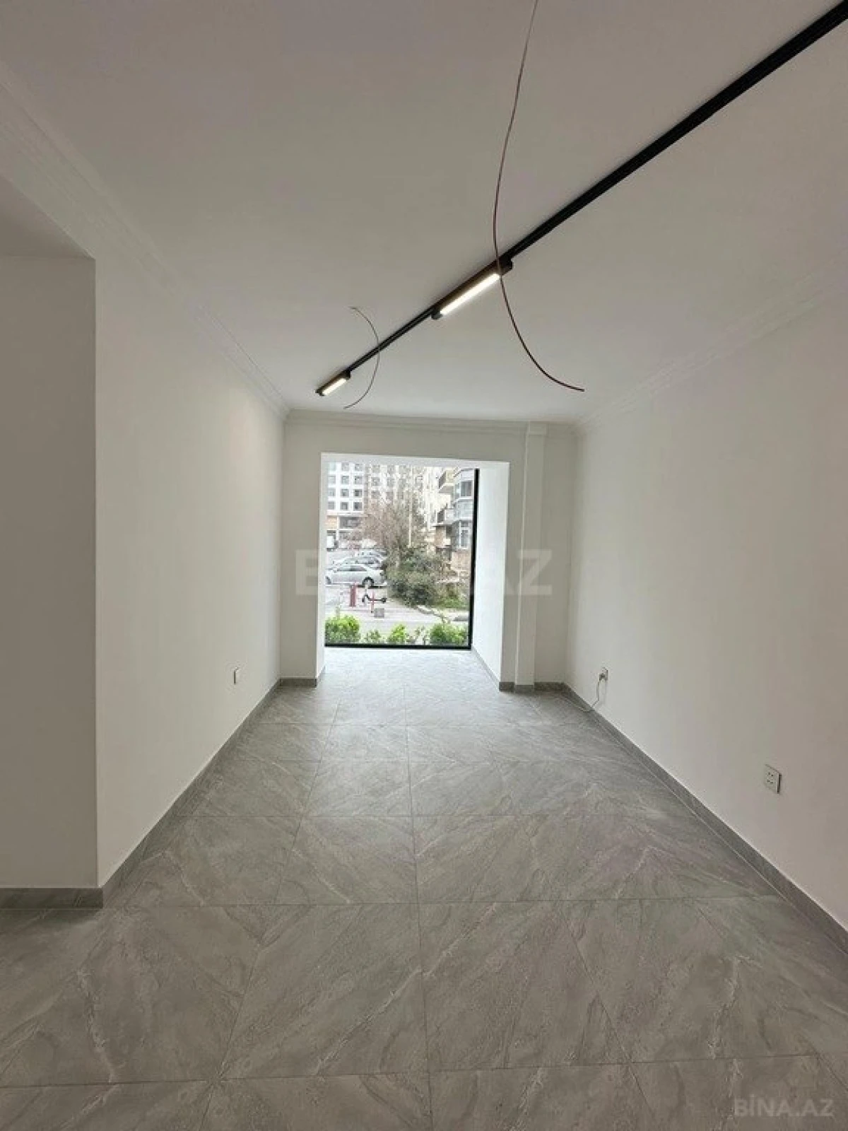 Satılır obyekt 113 m²