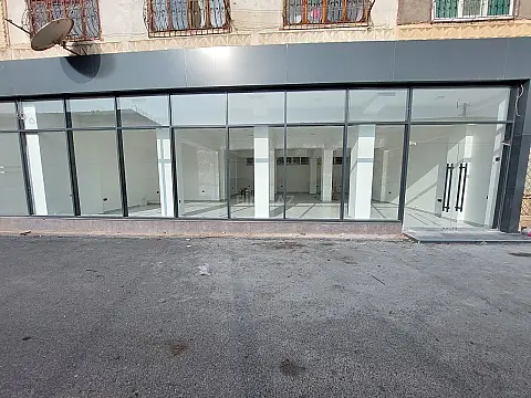 Kirayə verilir obyekt 175 m²