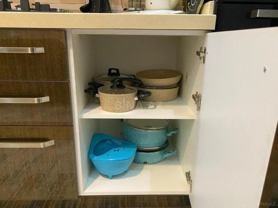 Kirayə verilir 4 otaqlı mənzil 120 m²