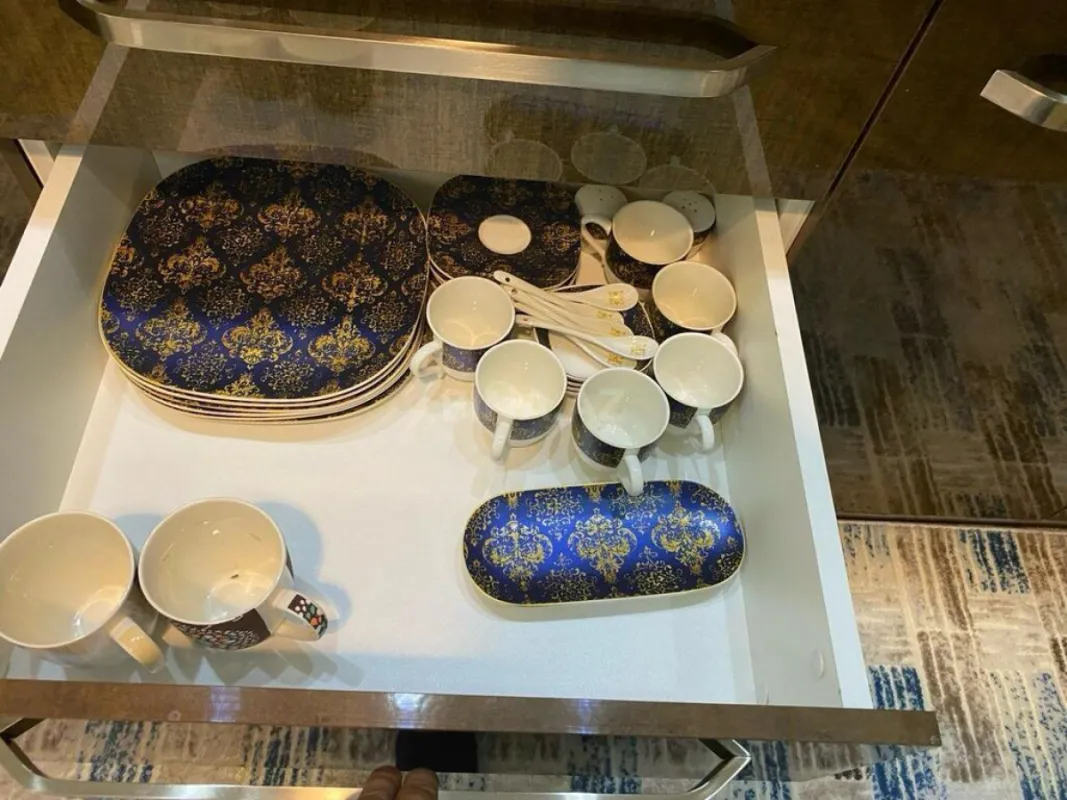 Kirayə verilir 4 otaqlı mənzil 120 m²