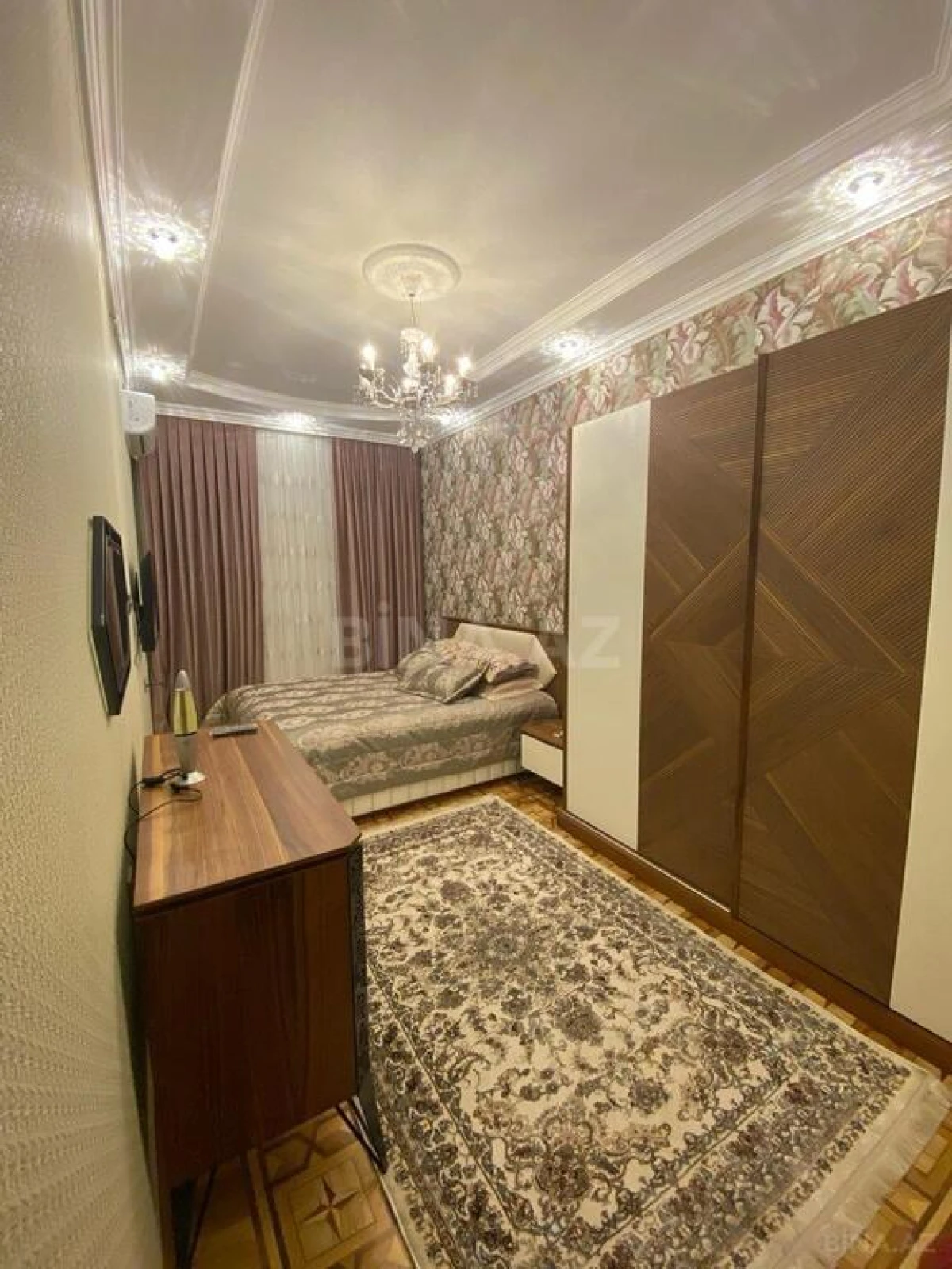 Kirayə verilir 4 otaqlı mənzil 120 m²