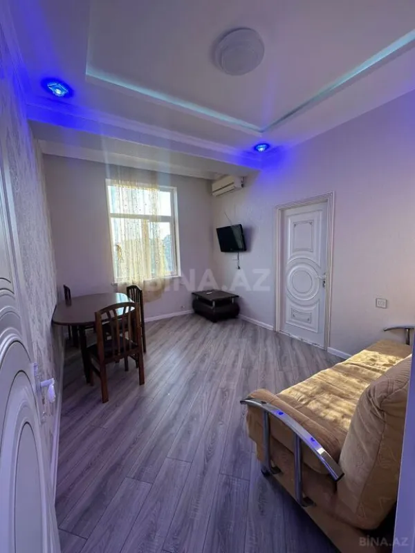 Satılır 2 otaqlı mənzil 52 m²