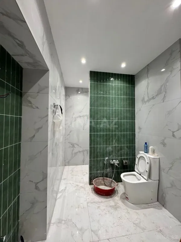Satılır 3 otaqlı mənzil 115 m²