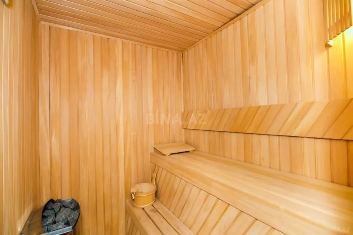 Kirayə verilir 6 otaqlı mənzil 350 m²