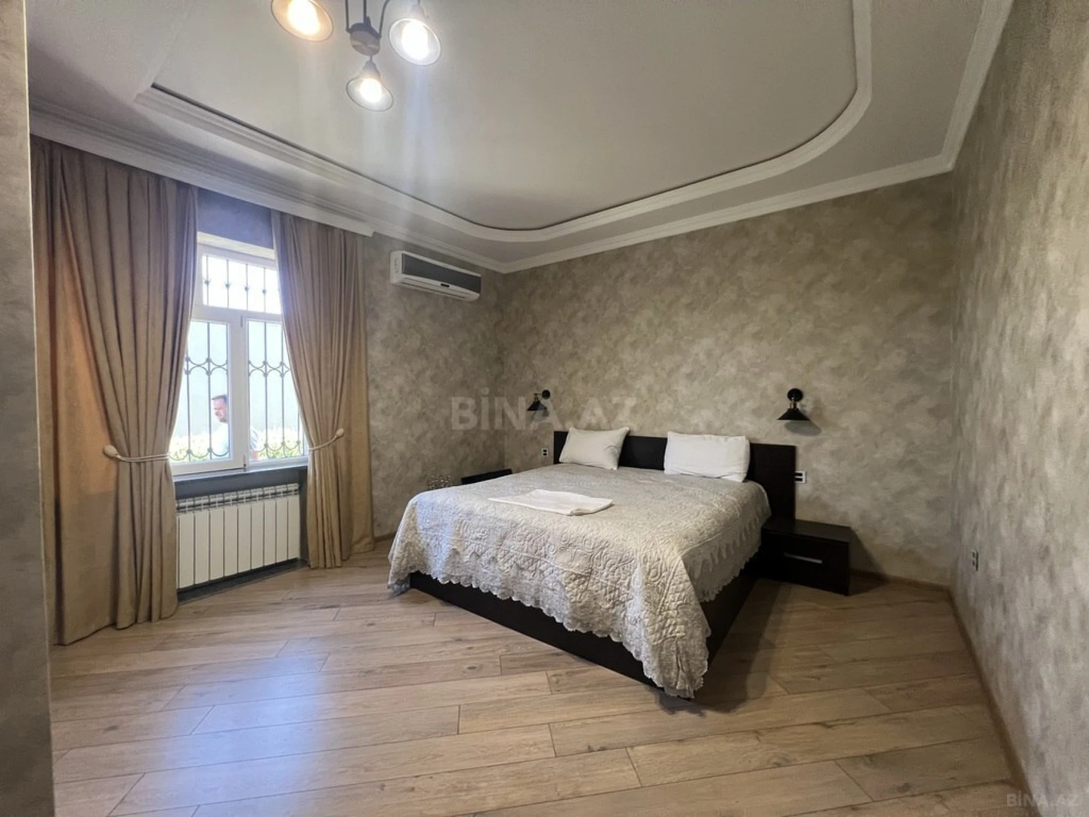 Kirayə verilir 5 otaqlı həyət evi 400 m²
