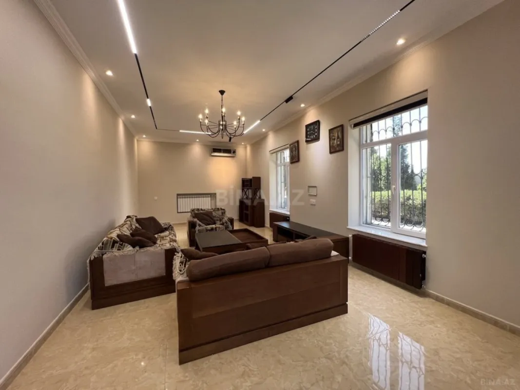Kirayə verilir 5 otaqlı həyət evi 400 m²