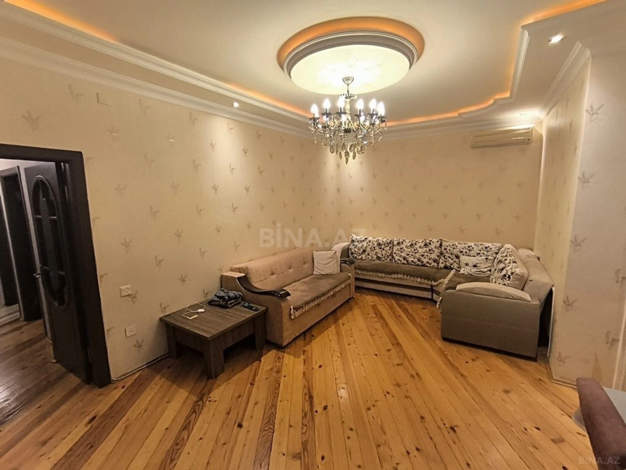 Satılır 3 otaqlı mənzil 100 m²