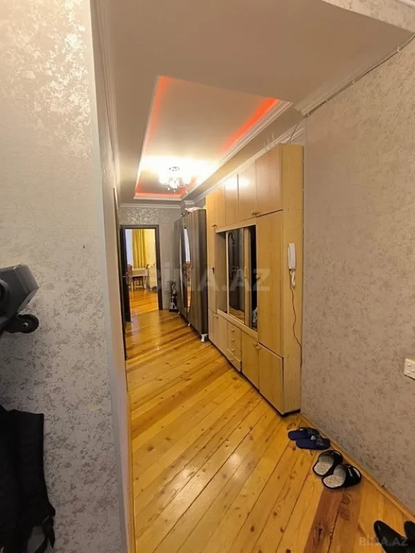 Satılır 3 otaqlı mənzil 100 m²