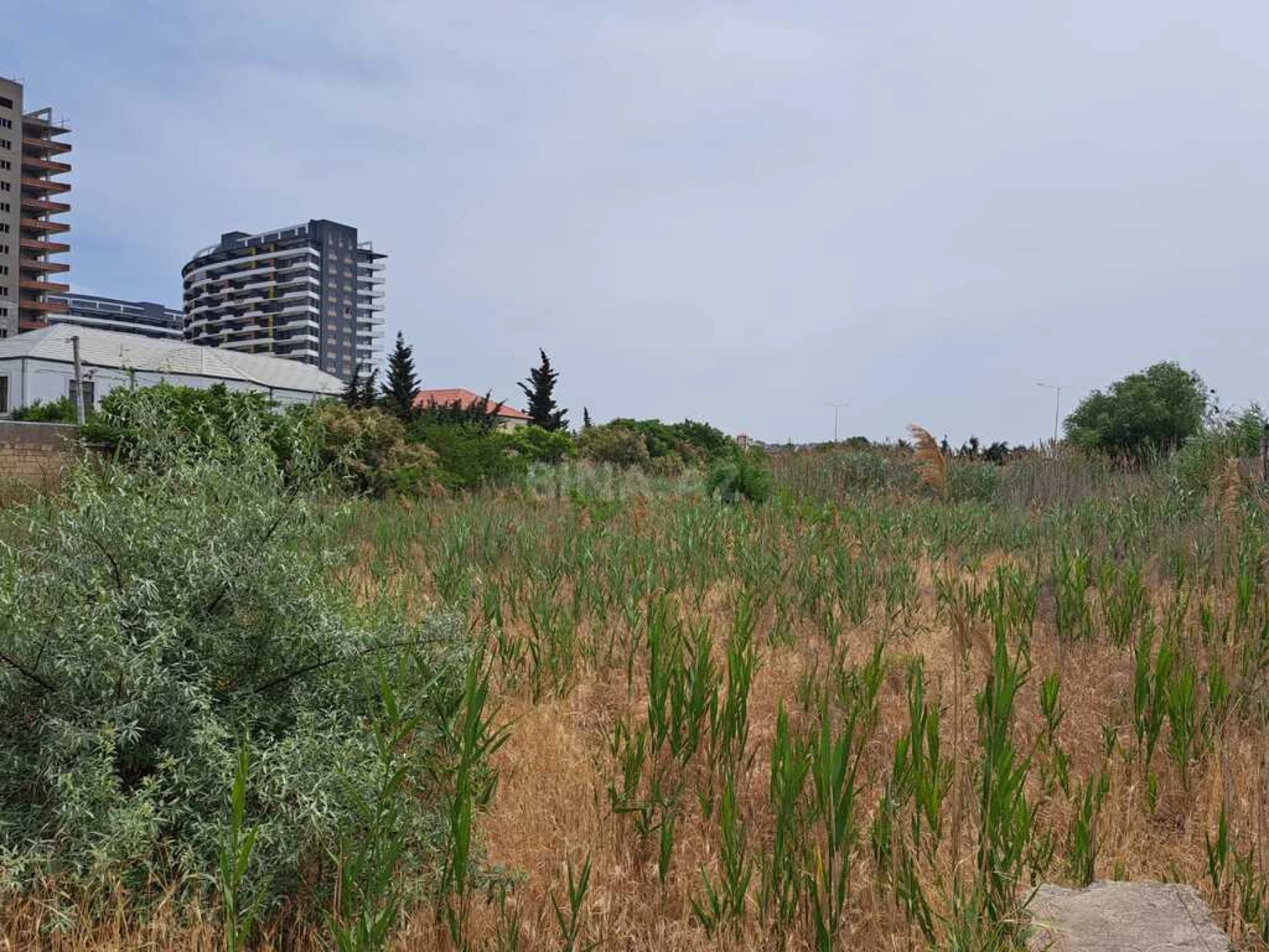 Satılır torpaq sahəsi 30 m²