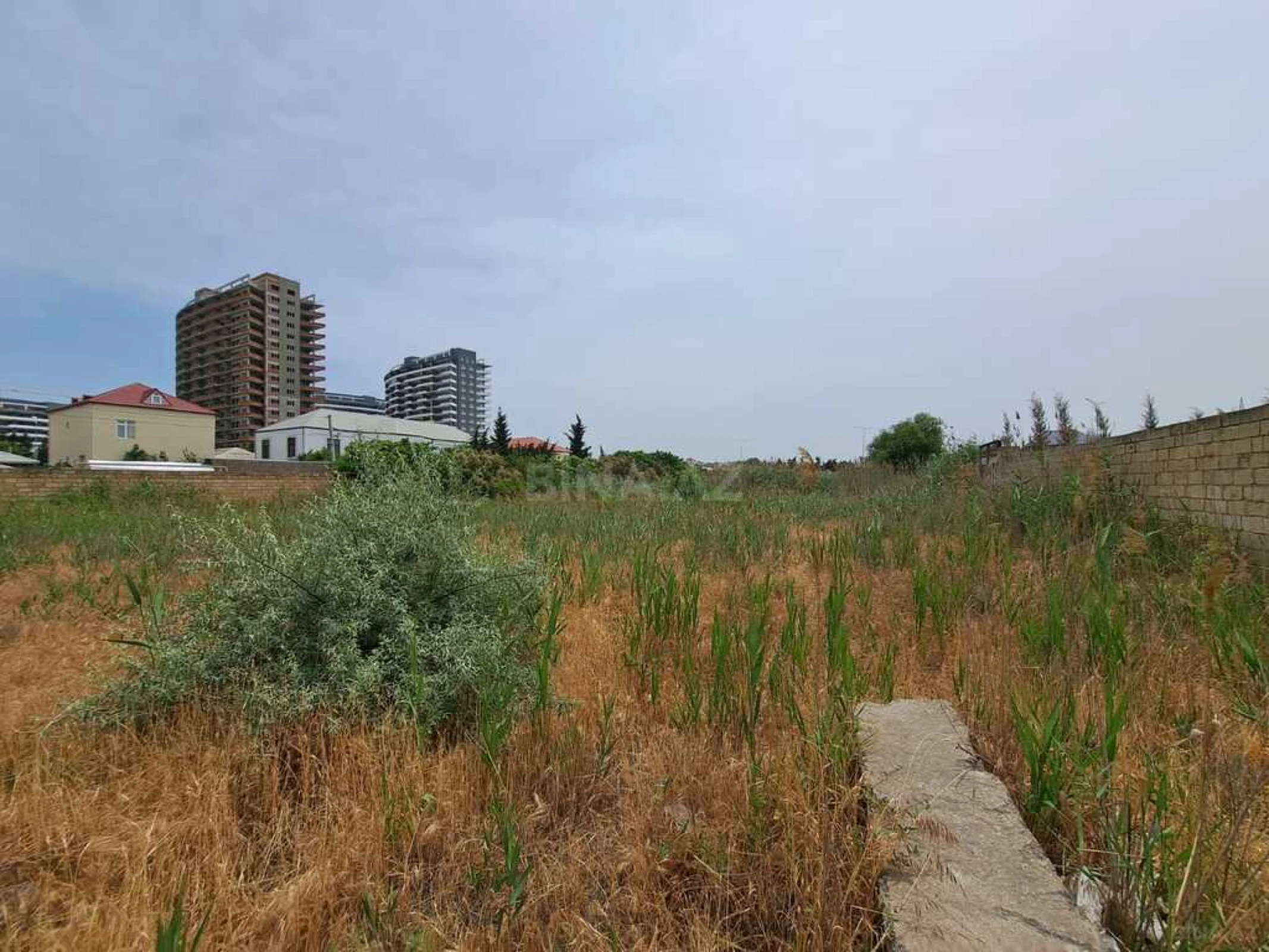 Satılır torpaq sahəsi 30 m²