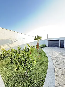 Satılır 4 otaqlı həyət evi 140 m²