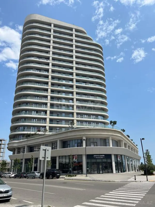 Satılır obyekt 269 m²