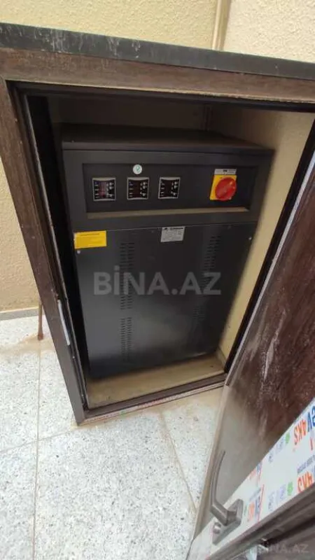 Satılır 6 otaqlı həyət evi 500 m²