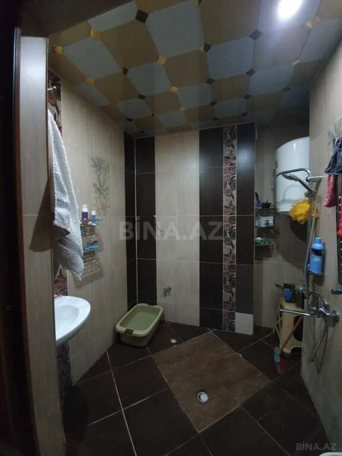 Satılır 2 otaqlı mənzil 85 m²