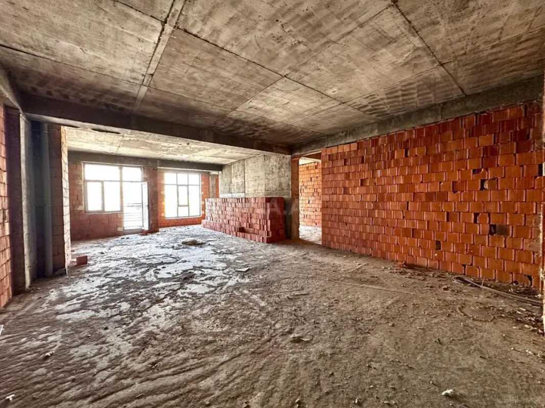 Satılır 3 otaqlı mənzil 120 m²