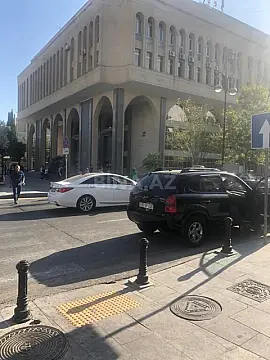 Kirayə verilir obyekt 70 m²