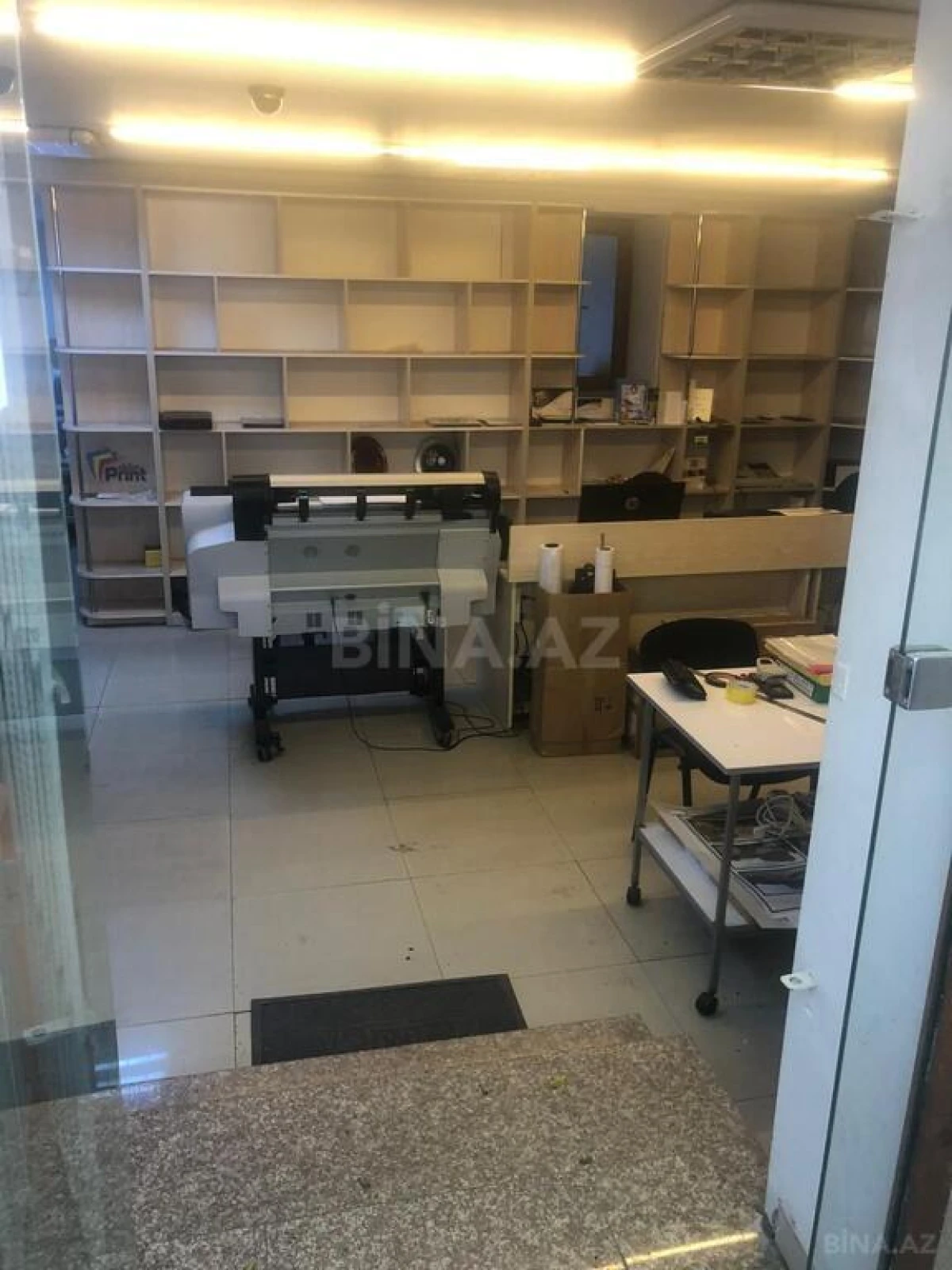 Kirayə verilir obyekt 70 m²