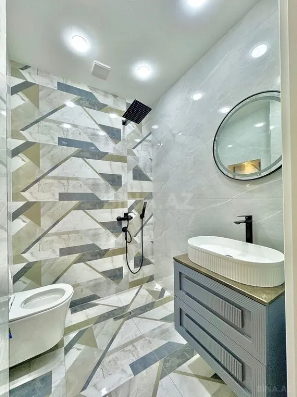 Satılır 3 otaqlı mənzil 120 m²