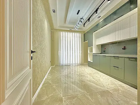 Satılır 3 otaqlı mənzil 120 m² — Bakı, Qaraçuxur 3 otaq 120.00 m²