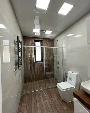 Kirayə verilir 5 otaqlı həyət evi 400 m²