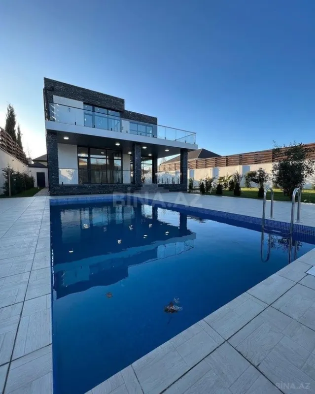 Kirayə verilir 5 otaqlı həyət evi 400 m²