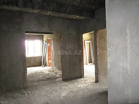 Satılır 4 otaqlı mənzil 198 m²